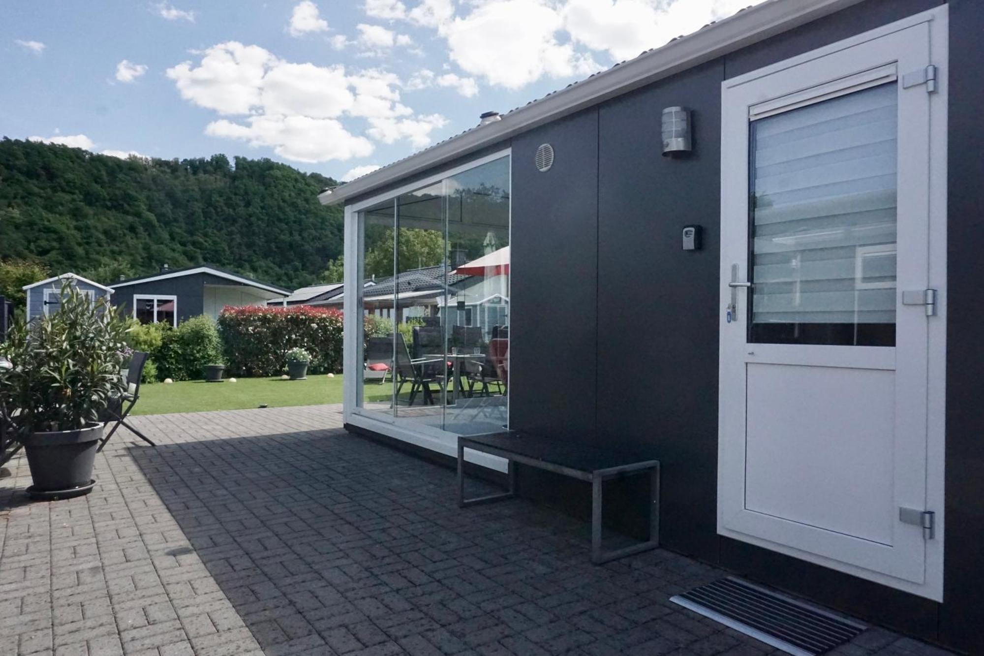 Ferienhaus Ufergeheimnis Am Guelser Moselbogen I 2 Sz I 5 Gaeste I Badebucht I Grill I Garten Koblenz (Rhineland-Palatinate) Exteriör bild